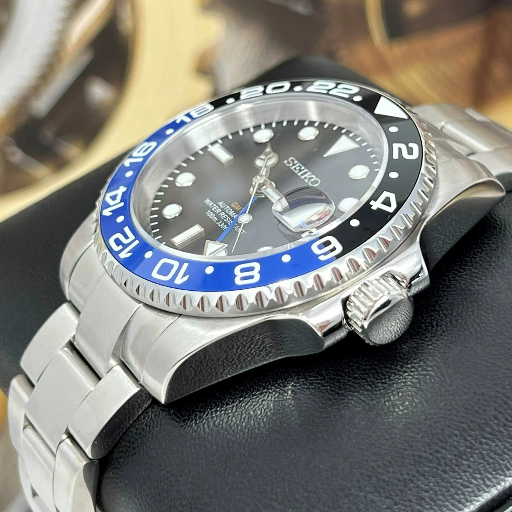 Batman Full GMT - Image 4