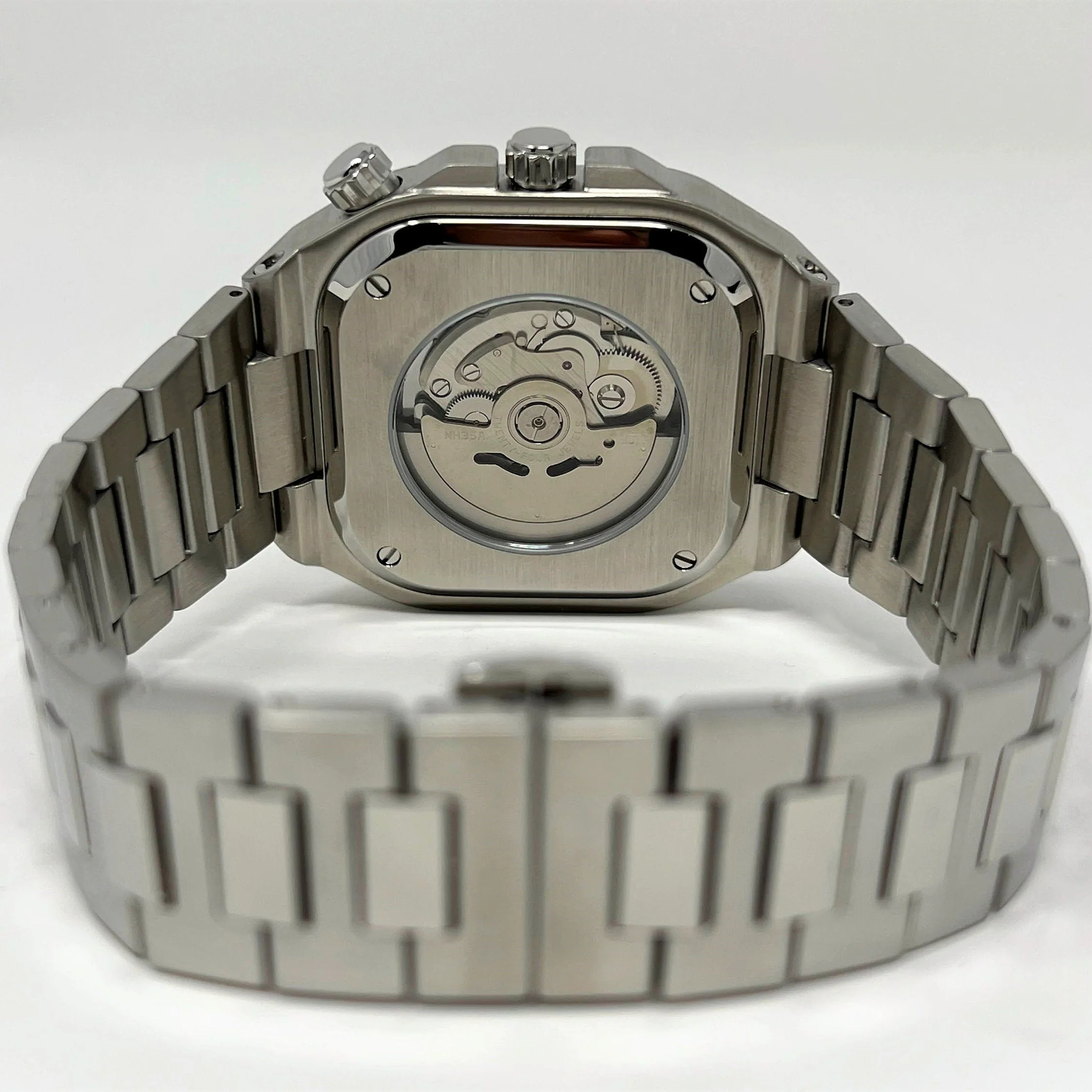 Unique Square Watch Mod - Image 7