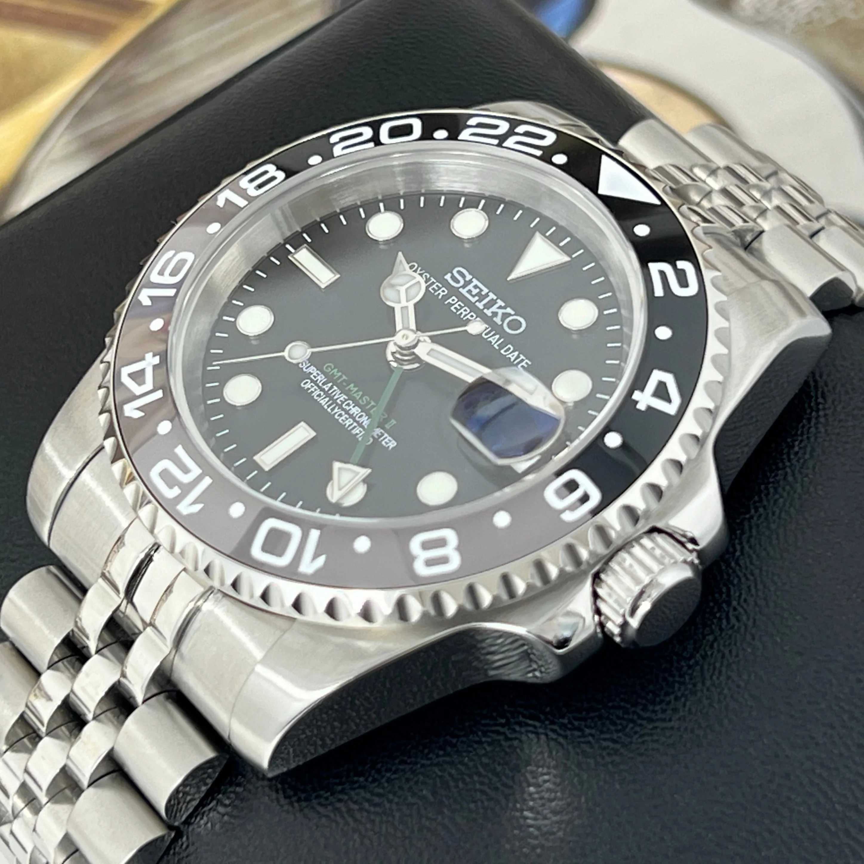 Wayne GMT - Image 4