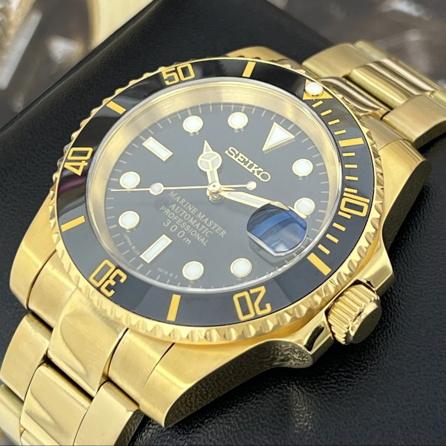Gold Black Sub - Image 3