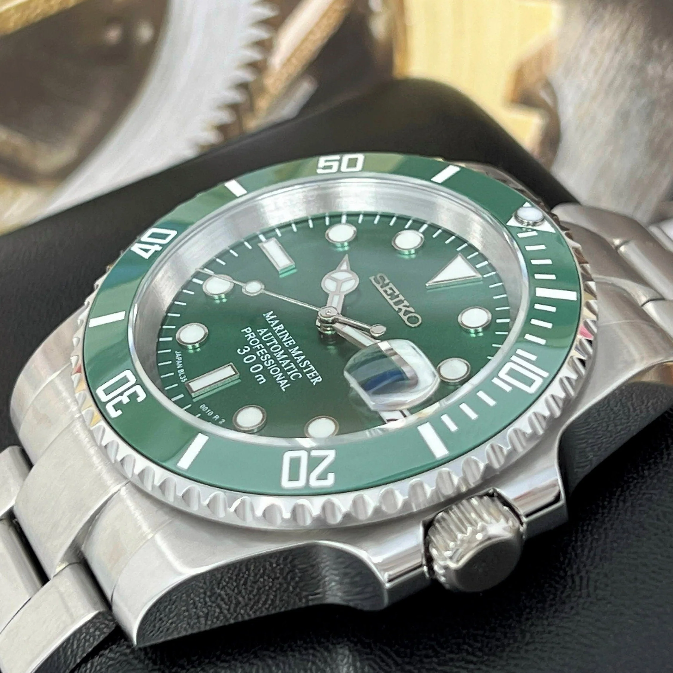 Hulk Sub - Image 5