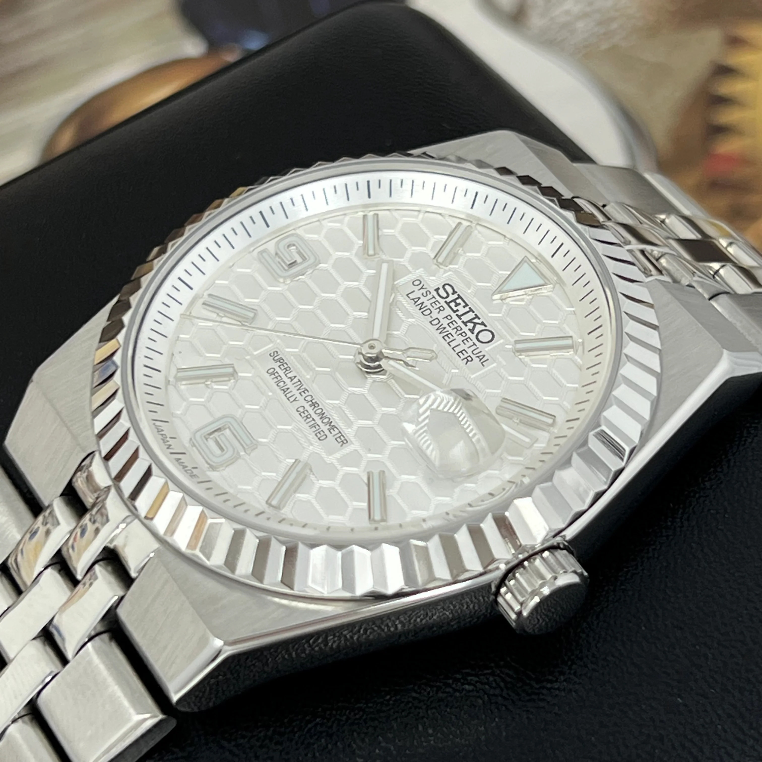 Land Mod | White Dial - Image 5