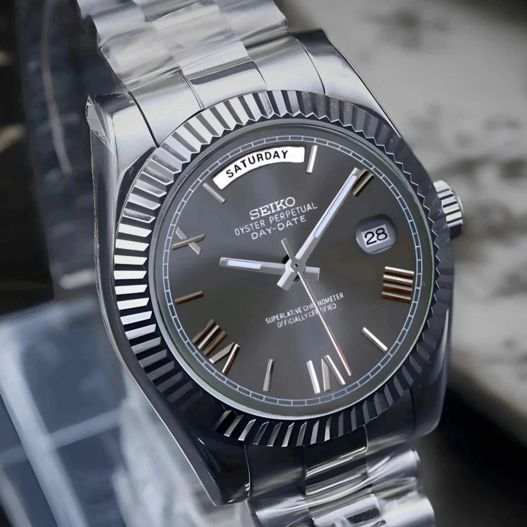 Day Date | Grey Roman - Image 3