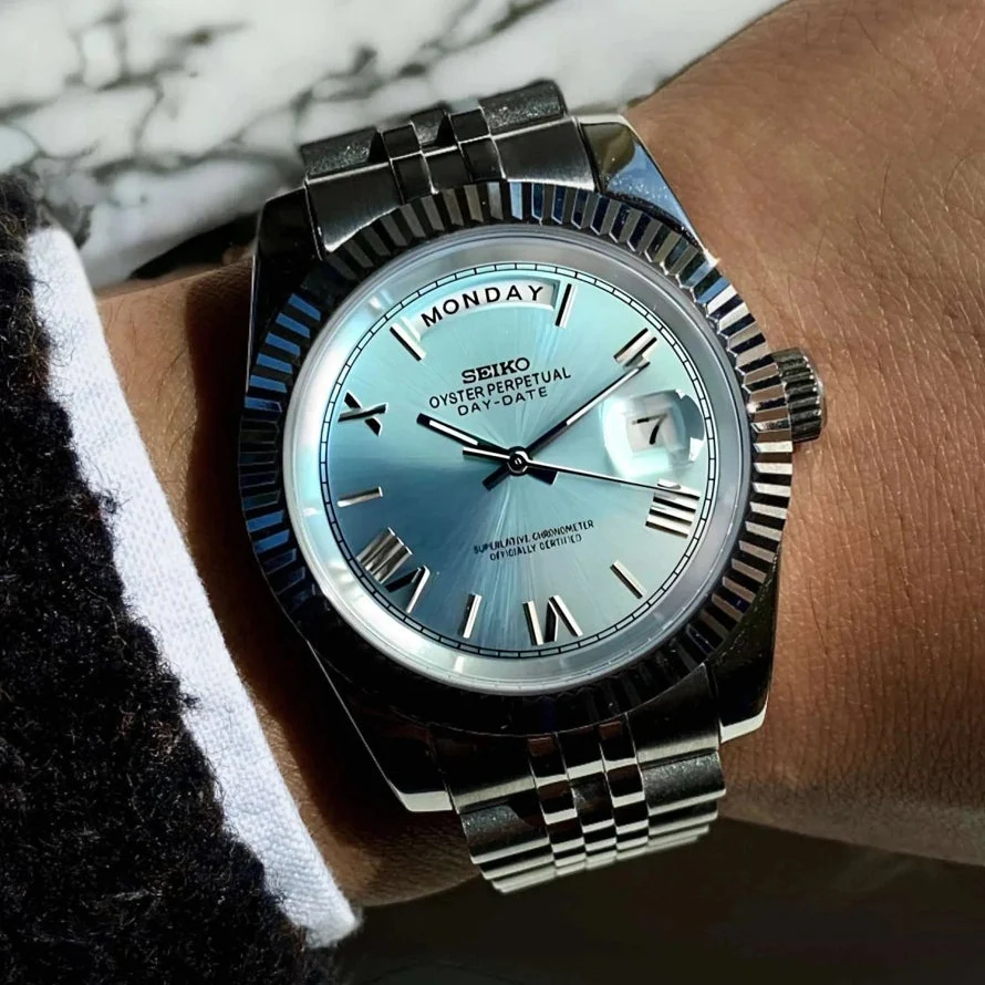 Day Date | Ice Blue Roman Numeral - Image 4