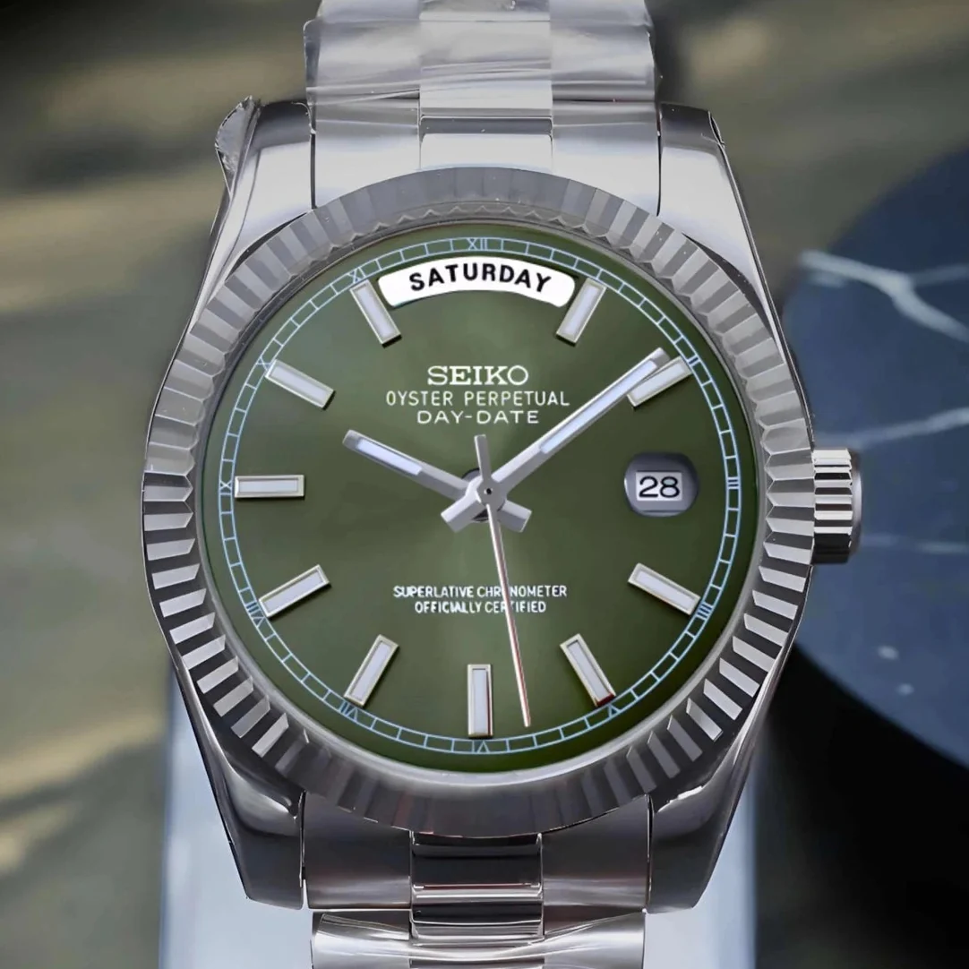 Day Date | Olive Green Classic - Image 2
