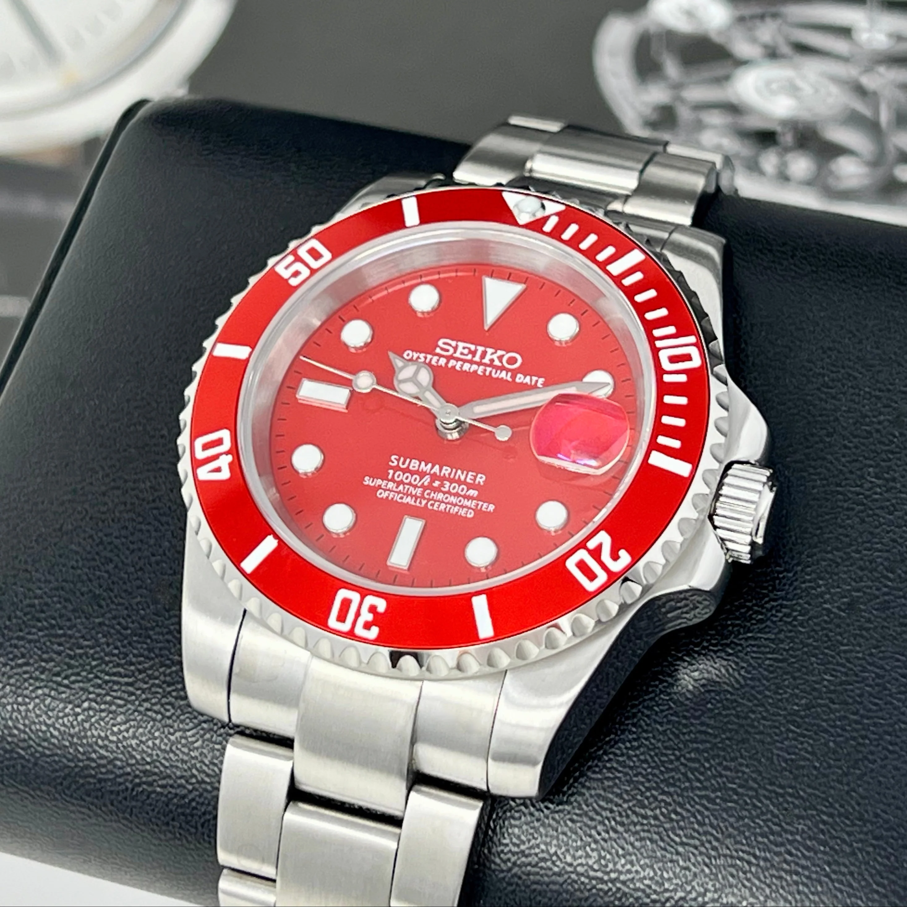 Red Iron Man Sub - Image 8