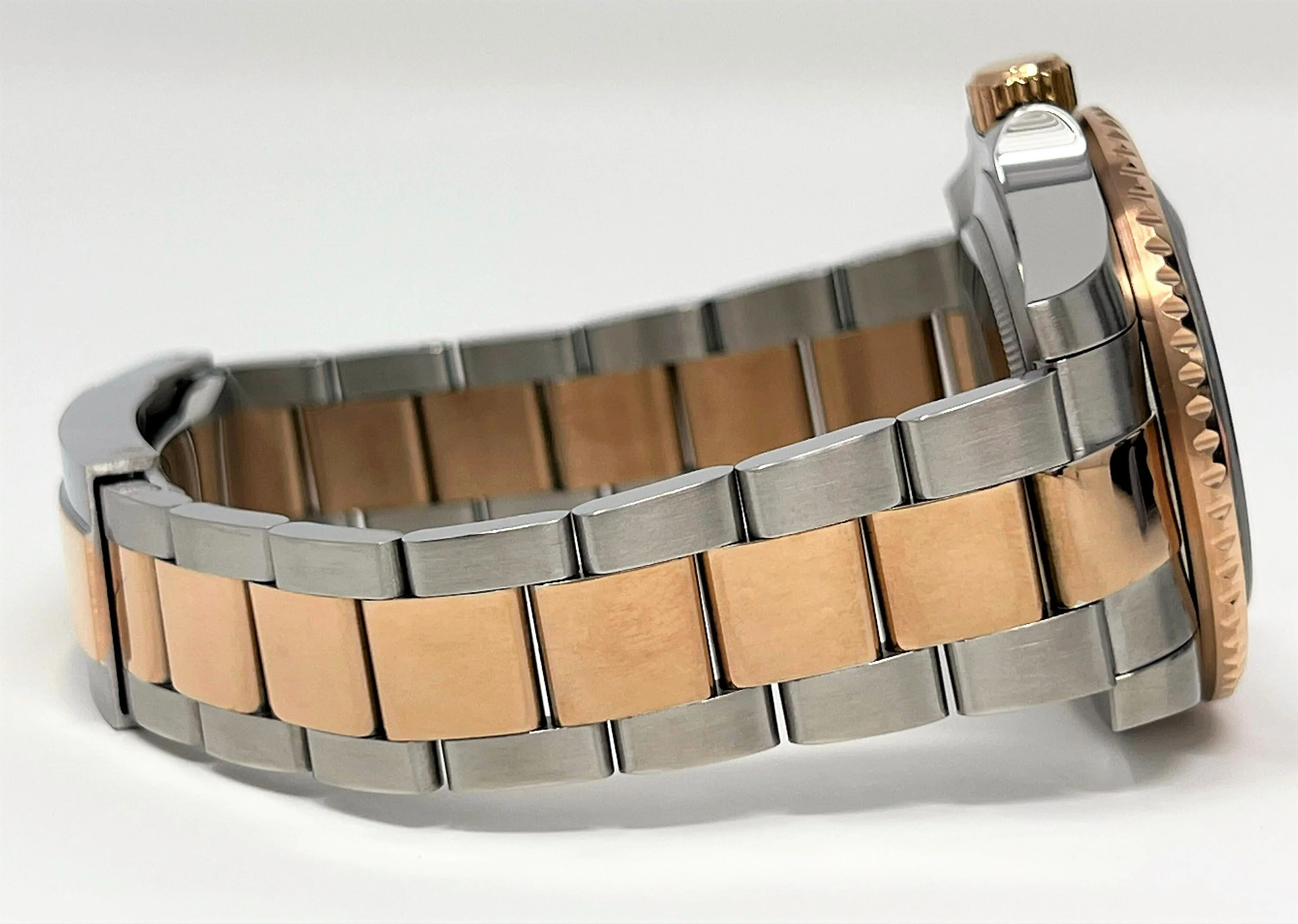 Rootbeer GMT Two Tone - Image 9