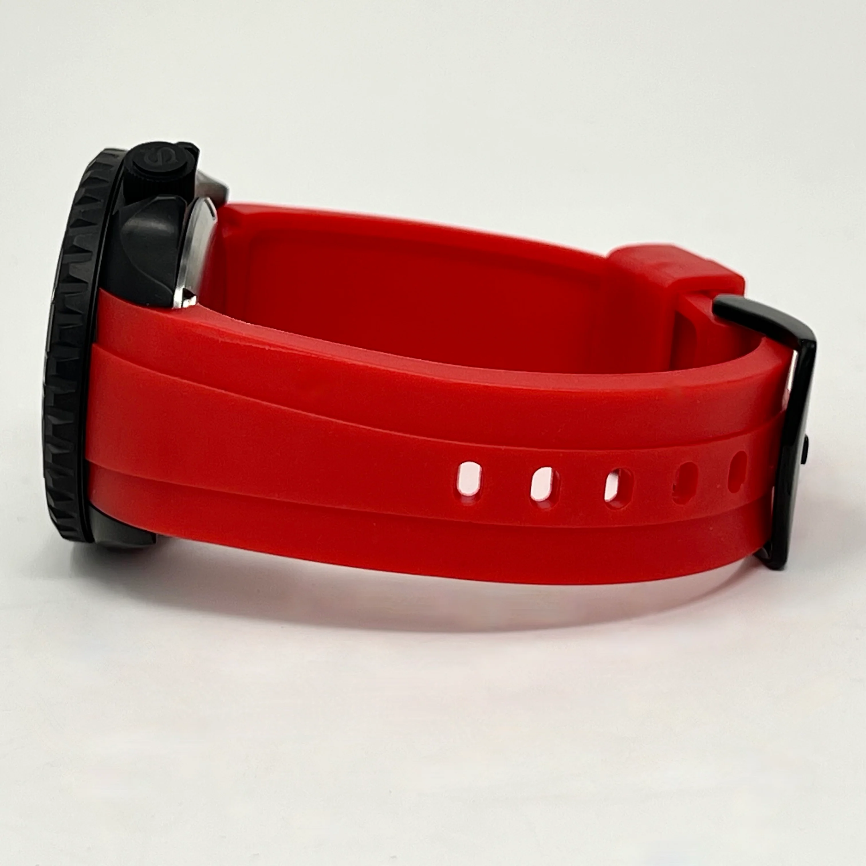 Stealth Blackout | Red - Image 5