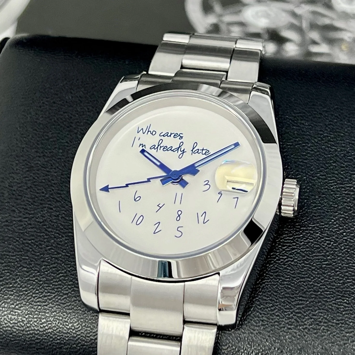 Who Cares I'm Already Late - Image 9