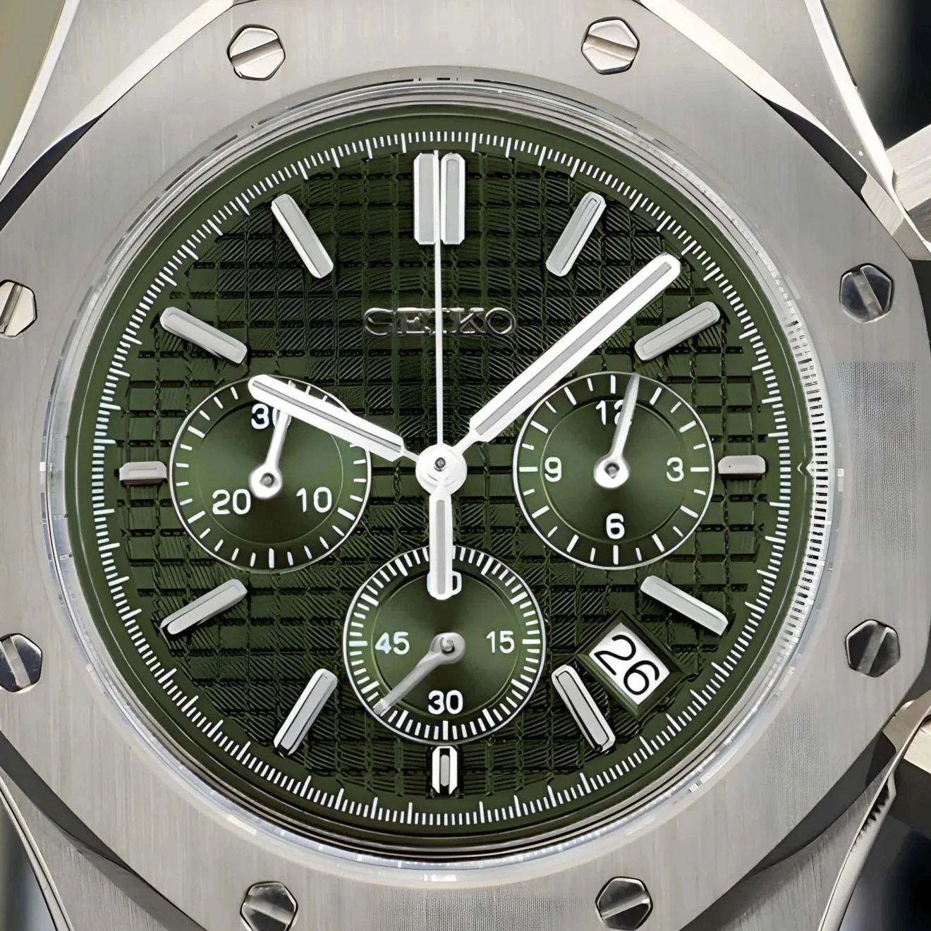 Seikoak Olive Green Chronograph - Image 4