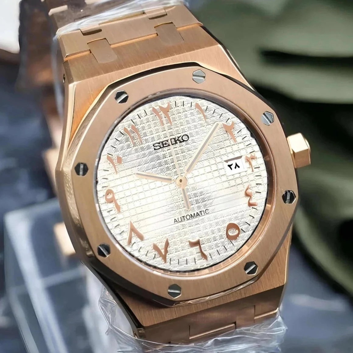 Seikoak White Rose Gold Arabic - Image 3