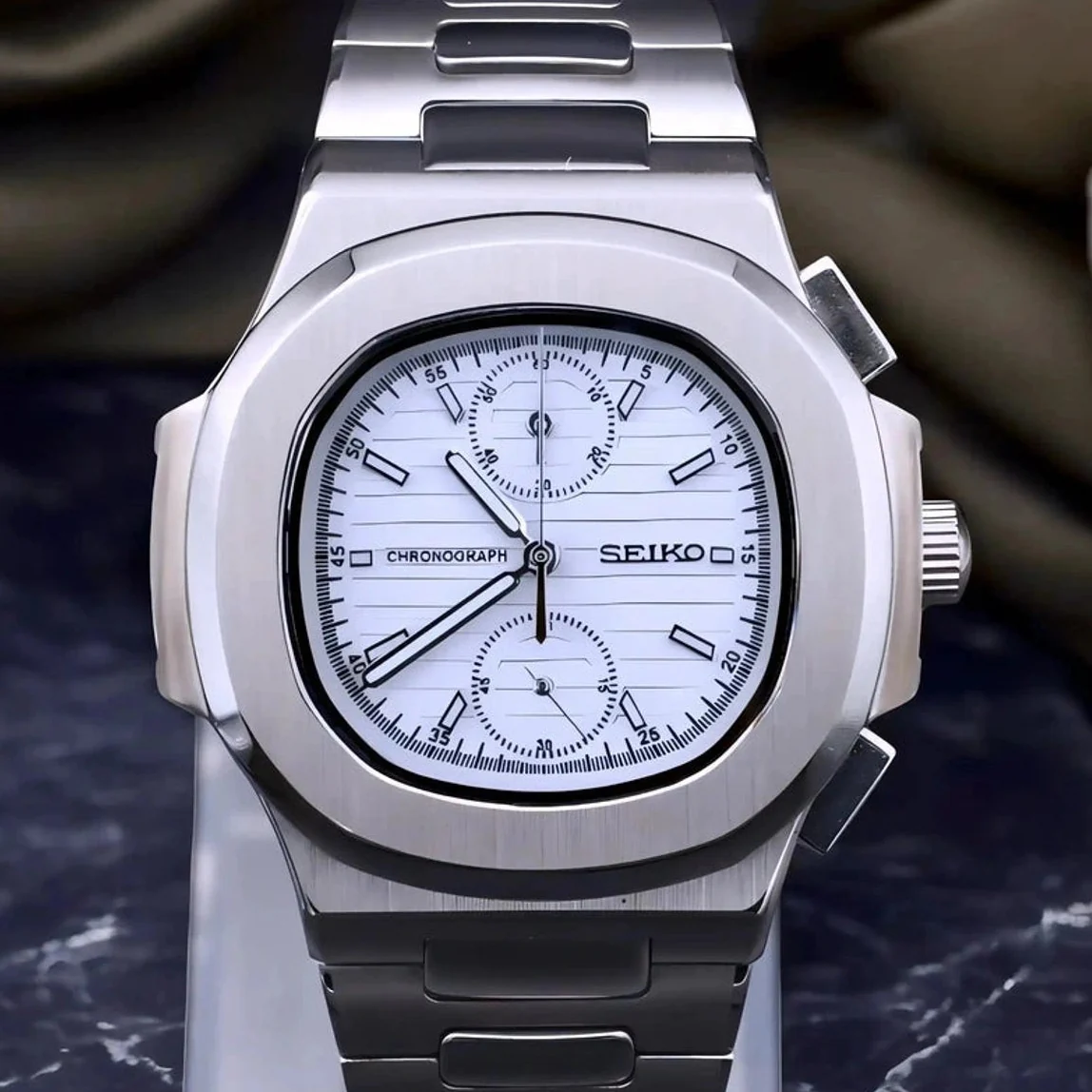 Seikonaut White Chronograph - Image 3