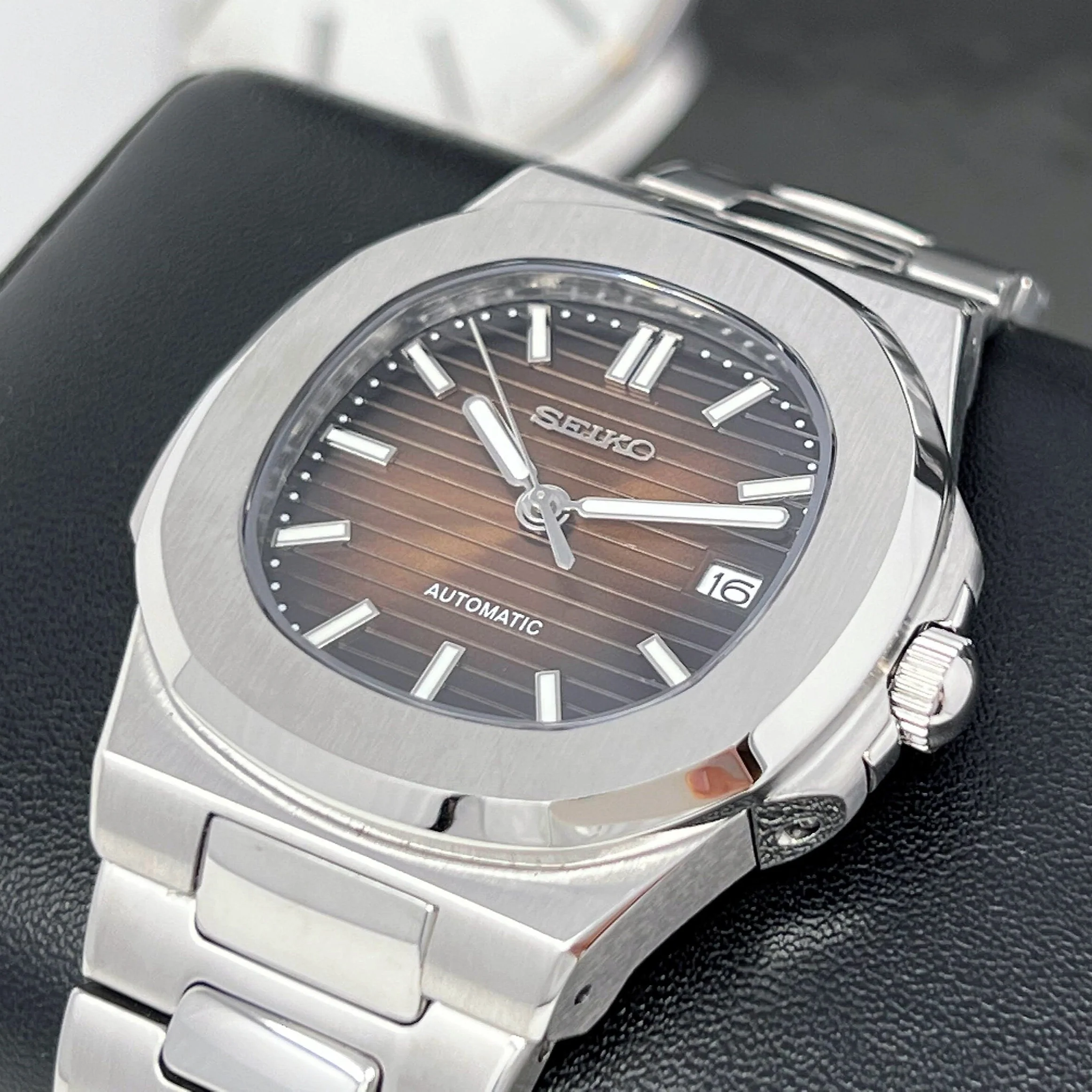 Seikonaut Luxury Brown - Image 3